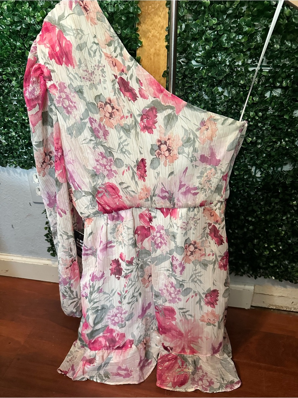 One-Shoulder Floral Romper in Pink and Green
